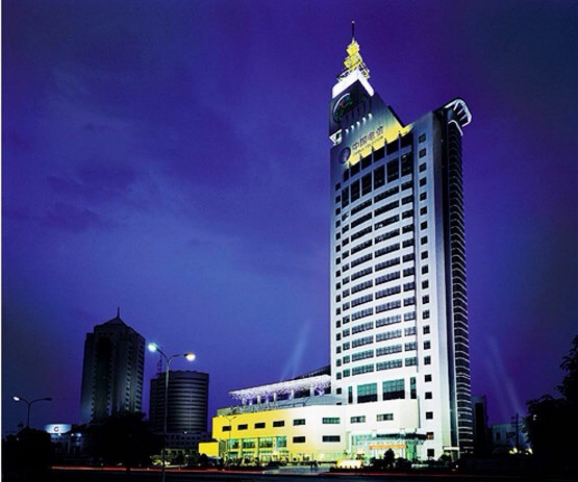 Yiwu Zhong Lian Kai Xin Hotel Exterior photo